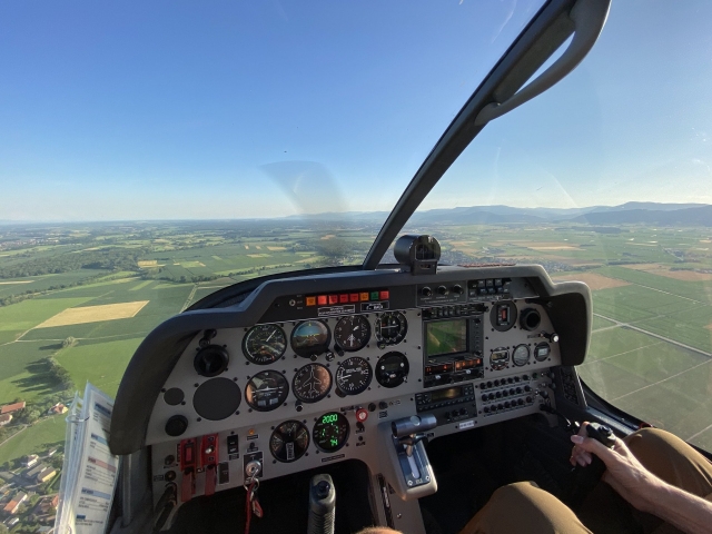 Vista desde la cabina del helicóptero 