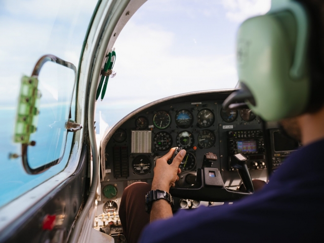  Vuelo compartido con piloto privado 
