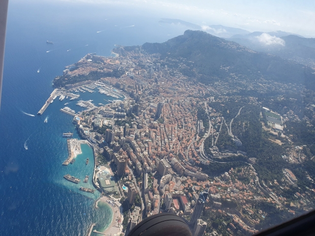 Vuelo sobre Caen y sus alrededores 