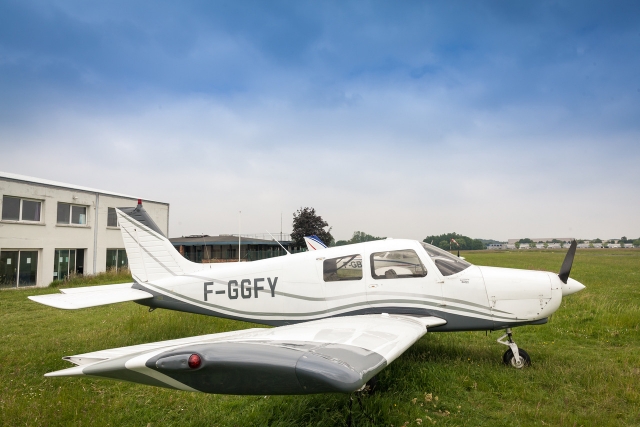  Avión en la base 