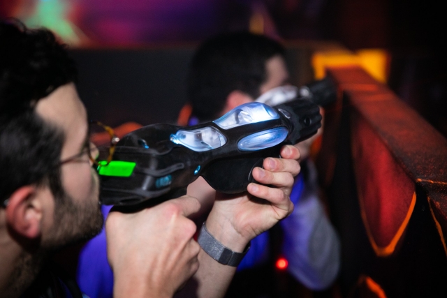 Juego láser en París 