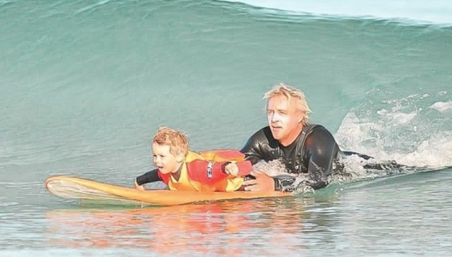  Descubrimiento del surf con instructor 