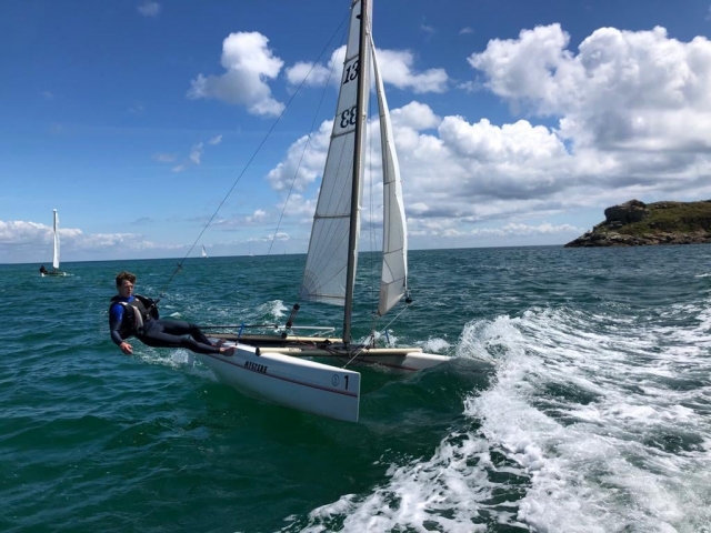  Viaje en catamarán 