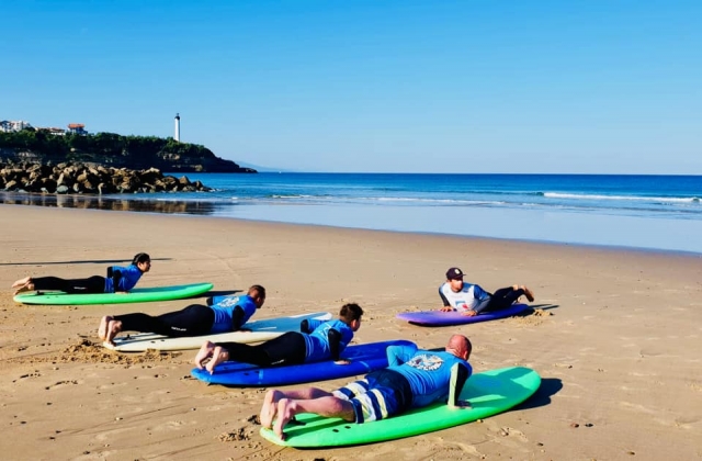  Disfruta de las largas playas de arena de la Costa de Plamarra 