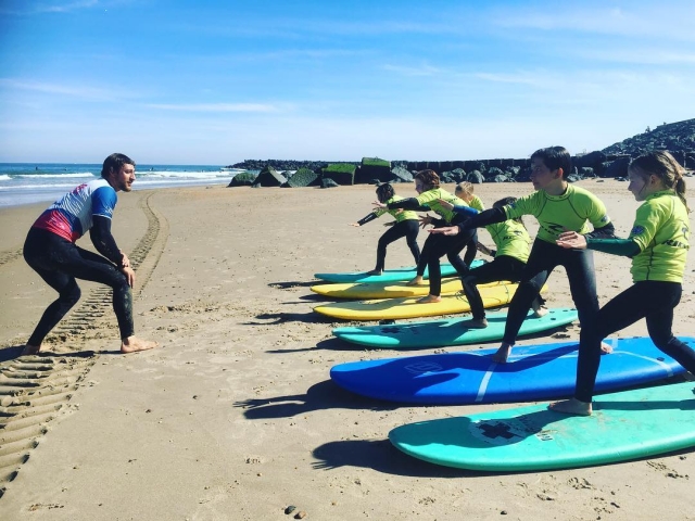 Curso de surf en los Pirineos Atlánticos 