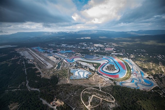  Pista del aeropuerto de Le Castellet 