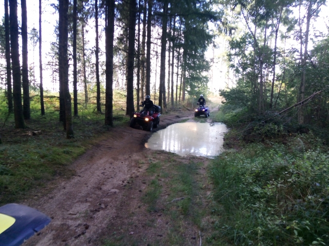  Paseo en cuatrimoto por Auvernia 