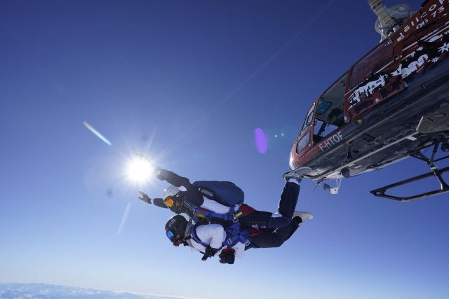Salto en paracaídas tándem 