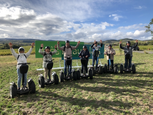  Participantes felices de realizar esle paseo en segway 