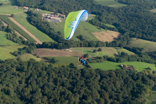 Adrenalina en paramotor 