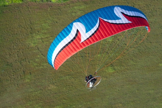  Excursión aérea en paramotor 