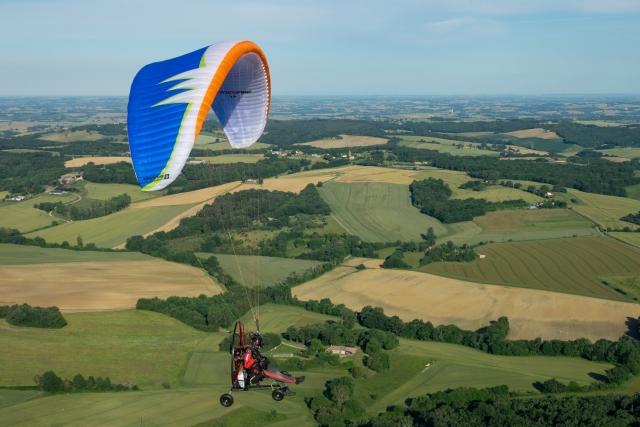  Magníficas vistas en paramotor 