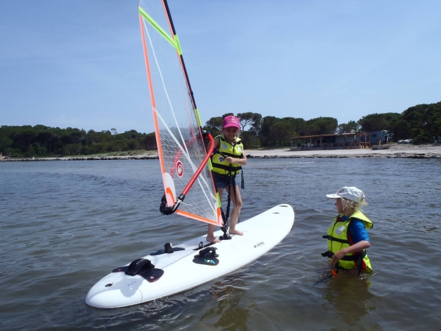  Instructores atentos 