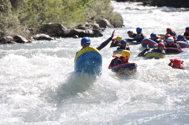  Descenso deportivo en hidrospeed 