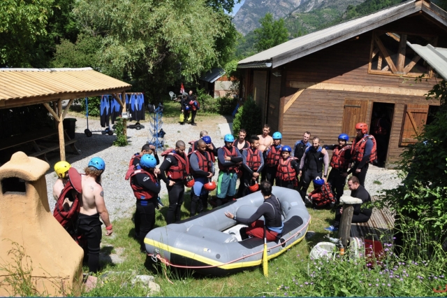  Briefing antes del rafting 