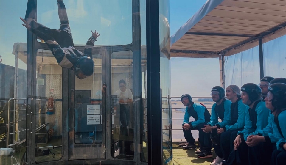  Simulador de vuelo en caída libre 