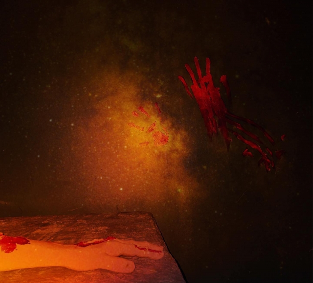  Pared ensangrentada 