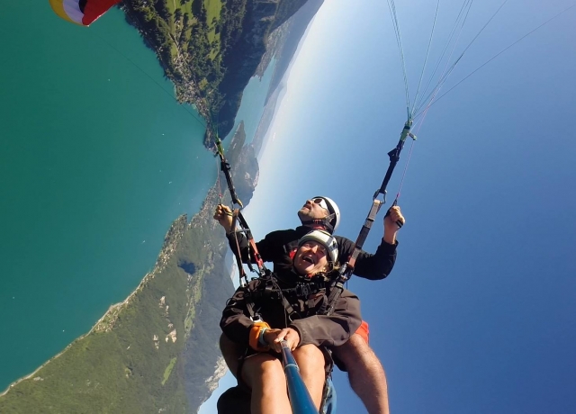  Vuelo en parapenle desde el Col de Forclaz 