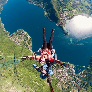Vuelo acrobático en parapente en el lago de Annecy 25 min