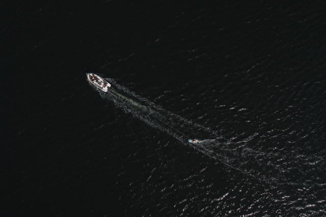  Barco en el Mediterráneo 