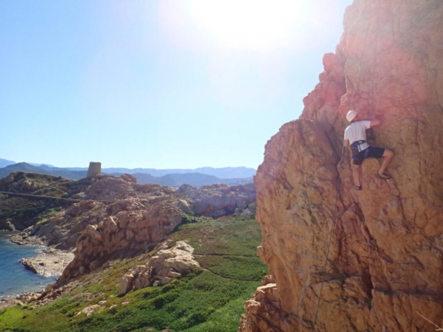  Panoramas de Calvi mientras se escala 