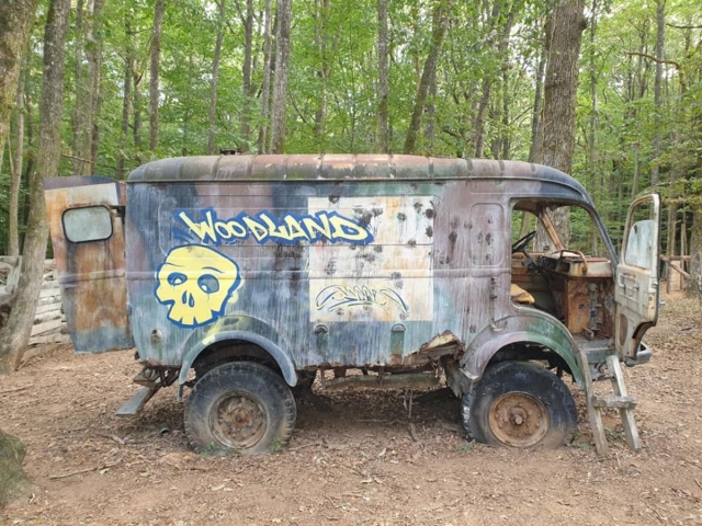  Camioneta desgastado 