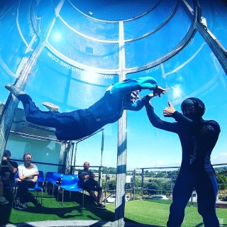 2 caídas libres de 9000 m para adultos en Le Havre + Vídeo