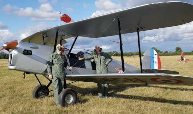  ¡Nuestro instructor le da la bienvenida! 