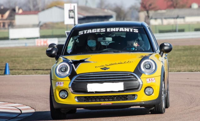 Curso de Conducción Mini Cooper. 
