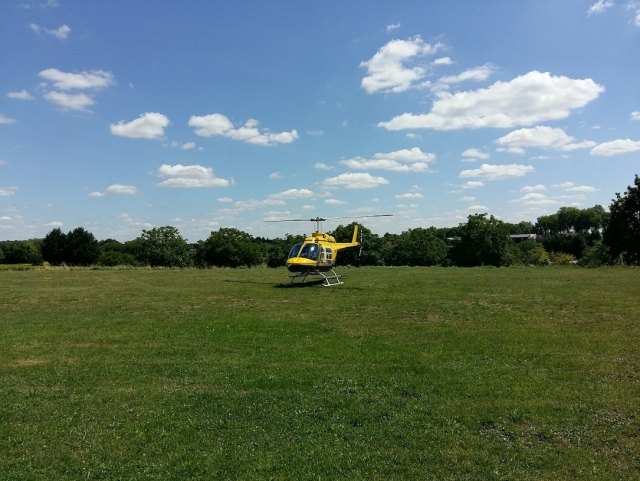  Vuelo en helicóptero sobre el Loira. 