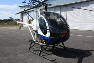 Vuelo introductorio en helicóptero en Loiret - 20 min