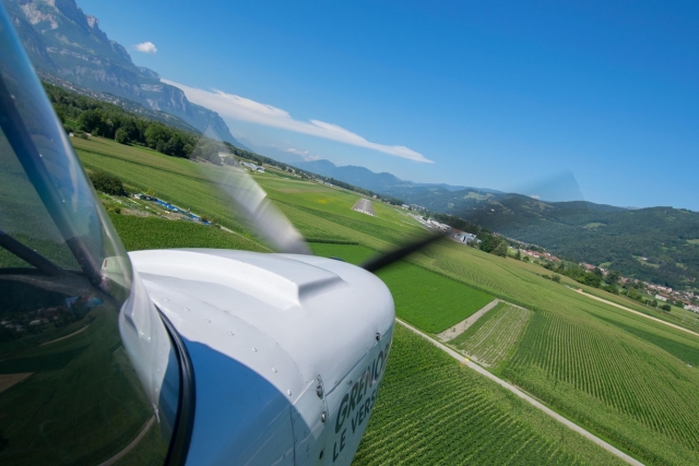 Aterrizando en la pista. 