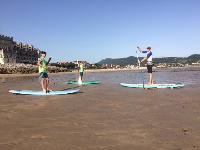 Consejos para surfear en la playa. 