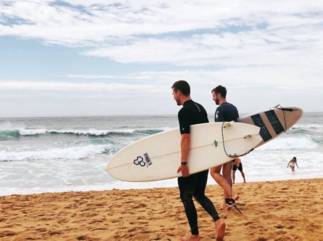 Disfruta de un spot de surf ideal para principiantes y experimentados 