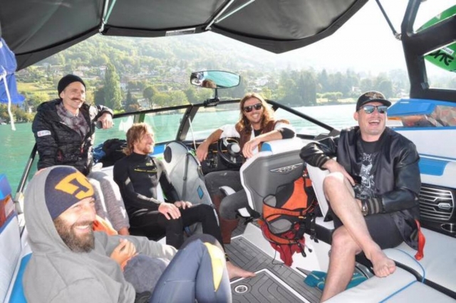 Sesión de wakeboard en Veyrier du Lac 