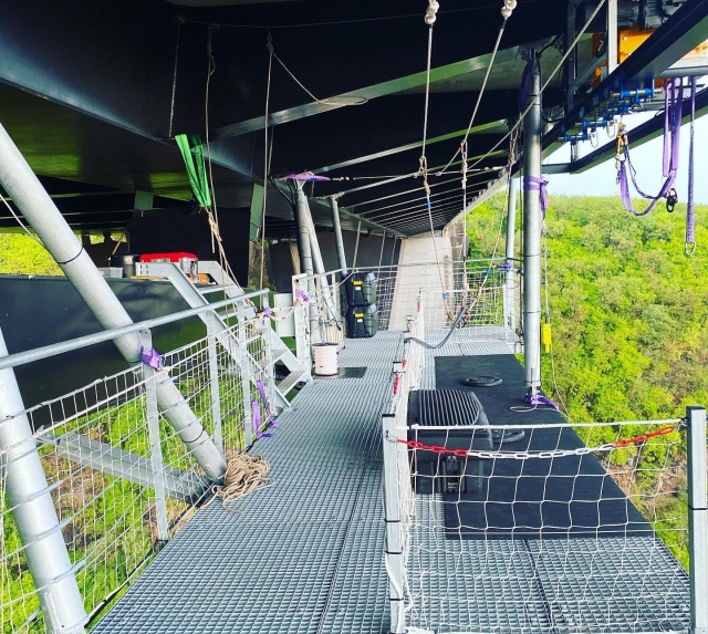  Plataforma de bungee 