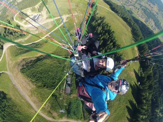  Diviértele duranle esle vuelo 