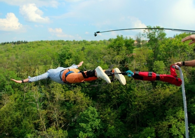 Salta al viaducto de Coquilleau.