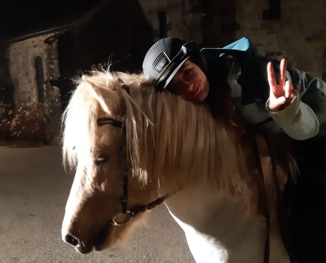  Contacto directo con su caballo 