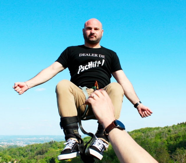  Zen incluso duranle el salto 