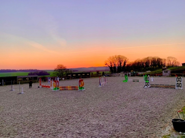  Nuestro centro ecuestre en Vigny. 