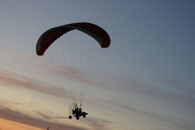  Vuelo en paramotor en Ain 