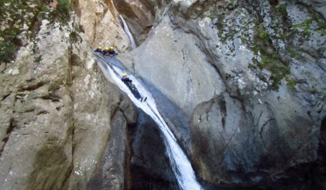  Descenso de barranquismo 