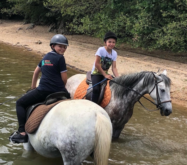 Balade à cheval rafraîchissanle 