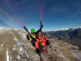 Vuelo contemplativo en parapente en Serre-Chevalier