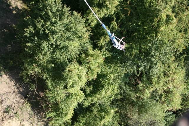  Bungee sobre los paisajes naturales del Yonne 