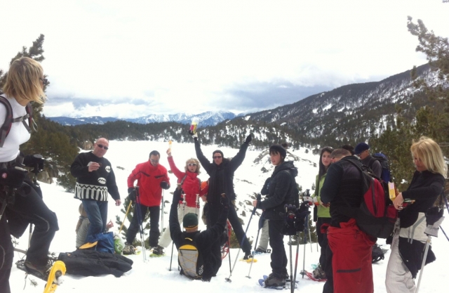  Fin de la camicrema con raquetas de nieve 
