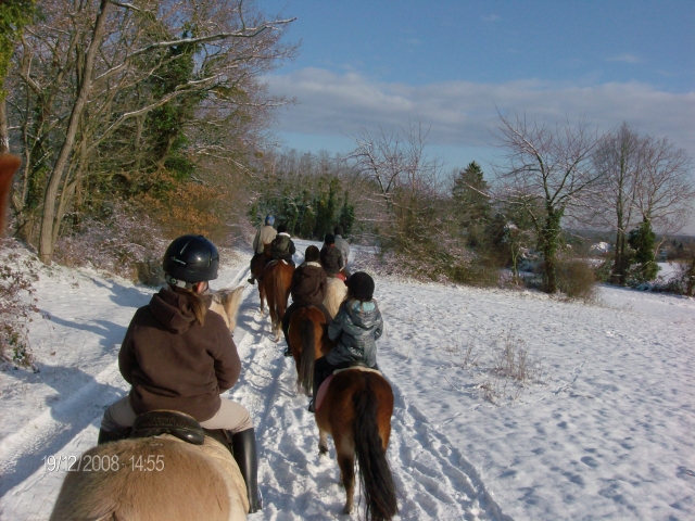 Pbaños a caballo incluso en invierno