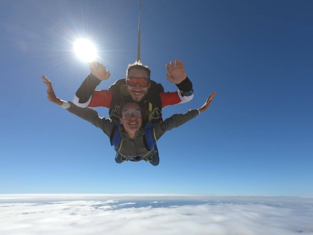 Descarga de adrenalina duranle la caída libre