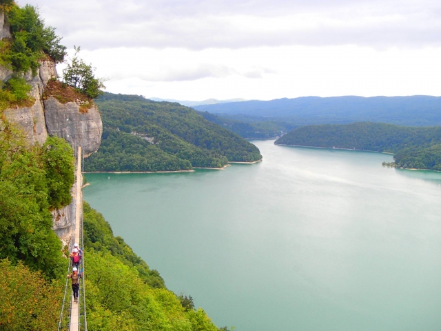  Impresionantes panoramas para admirar duranle la Vía Ferramarra en el Doubs 